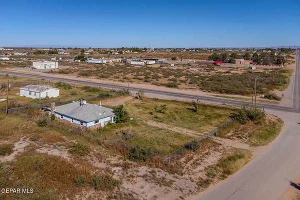 $189,900 | 304 Luna Azul Drive, Chaparral, NM 88081