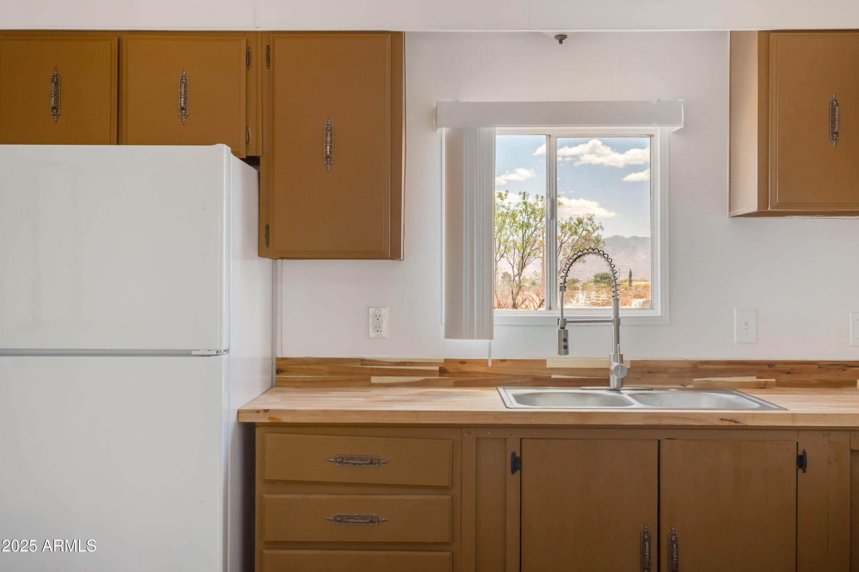 5990 South Ranch Road Hereford, AZ 85615 - Photo 6 of 26 IMG_0832
