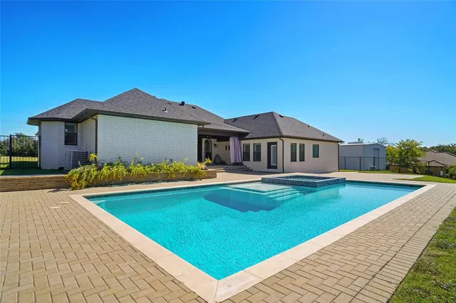 $9,450 | 13297 Roanoke Road, Westlake, TX 76262