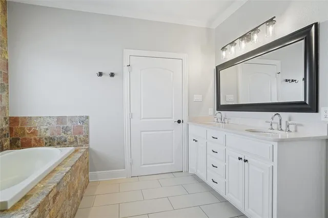 $9,450 | 13297 Roanoke Road, Westlake, TX 76262