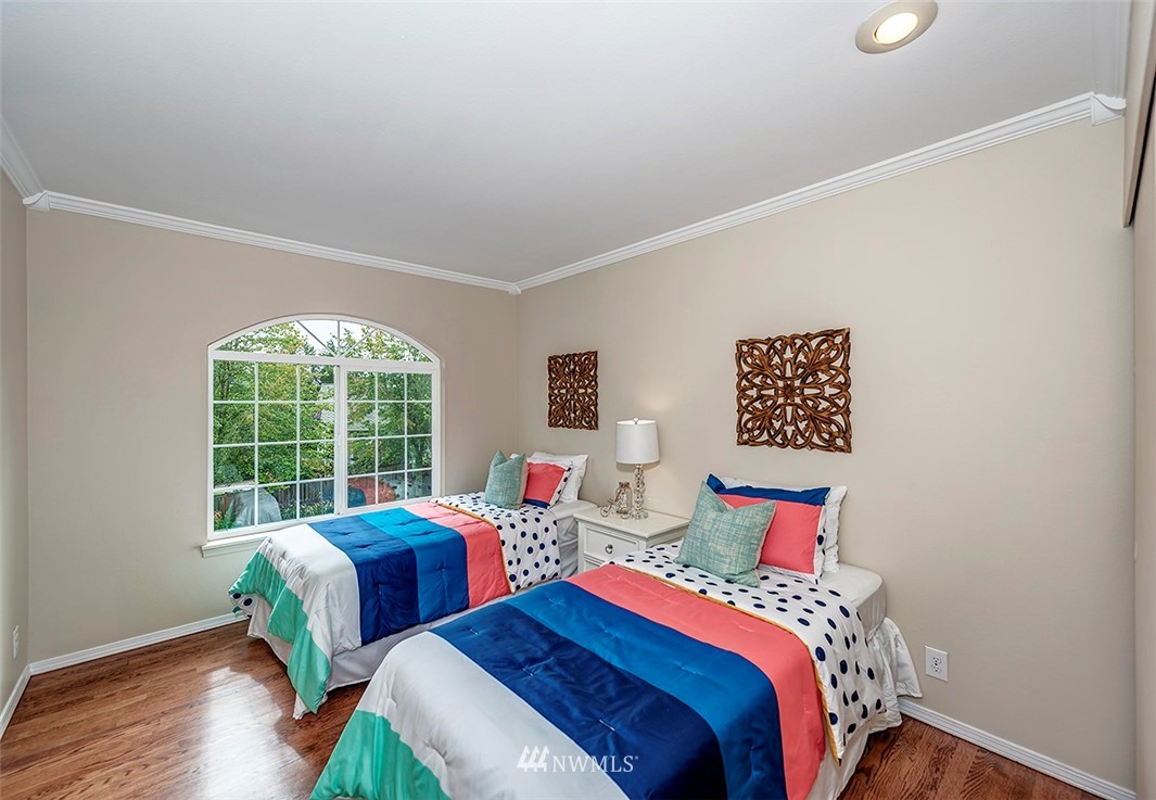 9132 Northeast 151st Street Bothell, WA 98011 - Photo 17 of 24