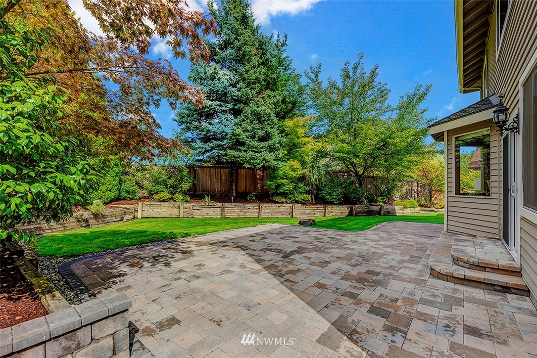 9132 Northeast 151st Street Bothell, WA 98011 - Photo 23 of 24