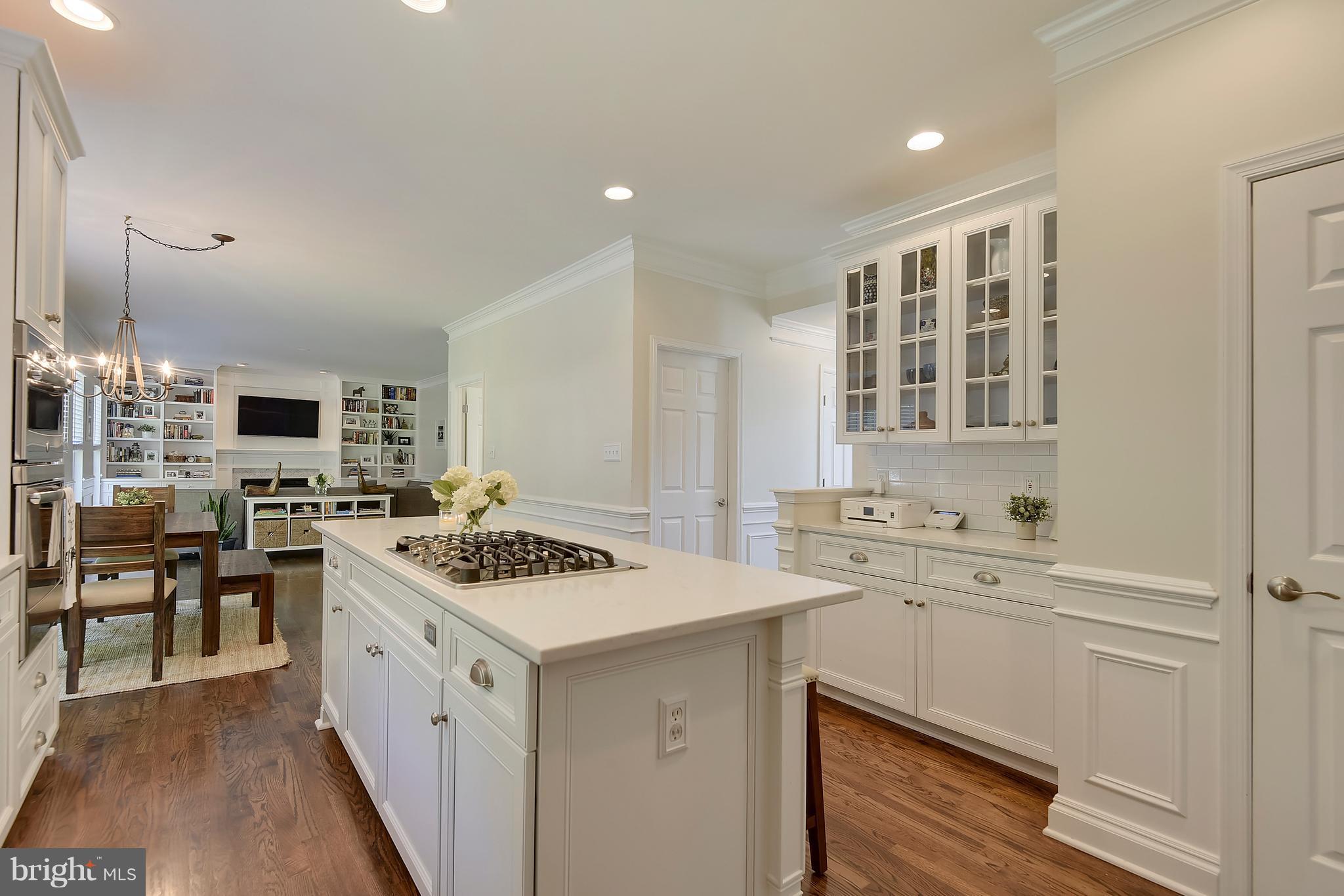 18008 Coachmans Road Germantown, MD 20874 - Photo 4 of 30 Kitchen