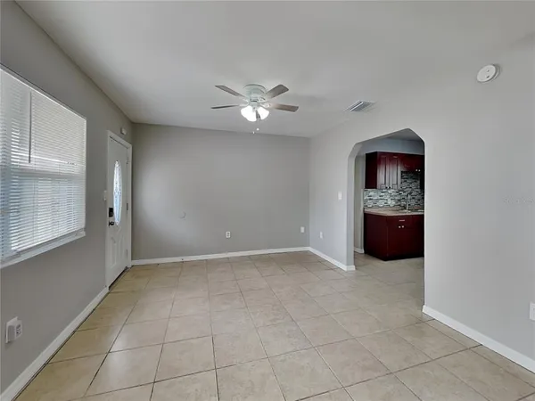$2,399 | Undisclosed Address, Tampa, FL 33604