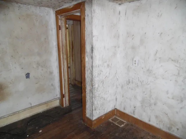 $29,900 | 112 Lincoln Court, Jackson, MI 49203