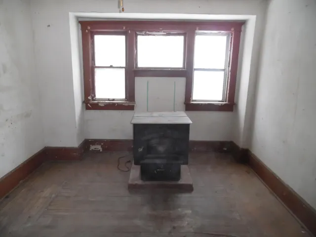 $29,900 | 112 Lincoln Court, Jackson, MI 49203