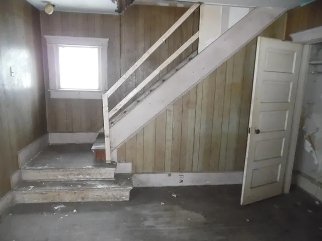 $29,900 | 112 Lincoln Court, Jackson, MI 49203