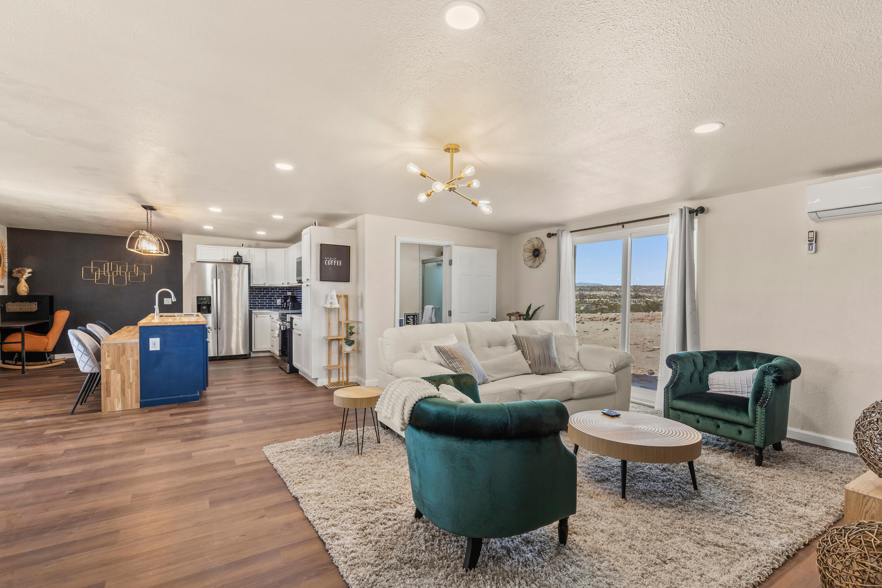 1284 Mac Rae Road Twentynine Palms, CA 92277 - Photo 6 of 20 Living2