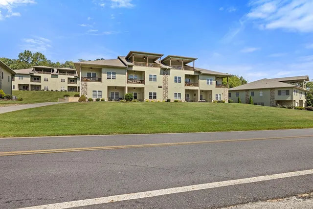 $349,000 | 1649 C Lakeview Drive, Young Harris, GA 30582