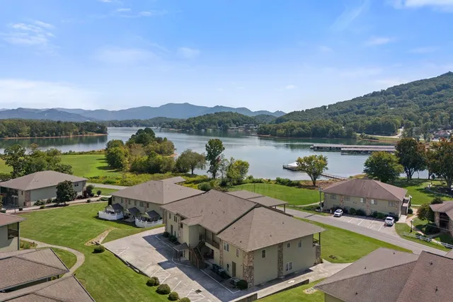 $349,000 | 1649 C Lakeview Drive, Young Harris, GA 30582