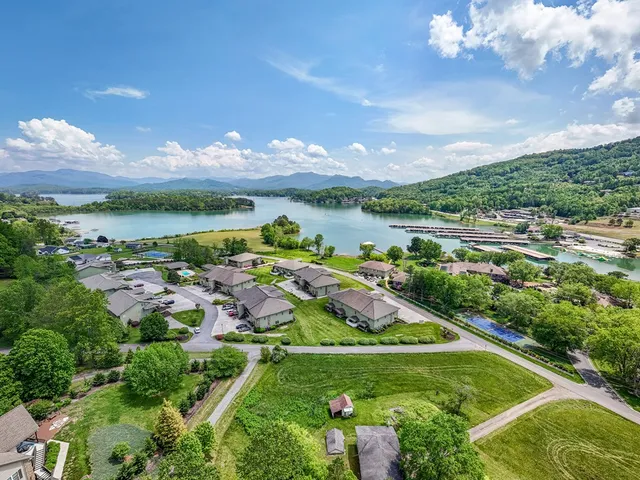 $349,000 | 1649 C Lakeview Drive, Young Harris, GA 30582