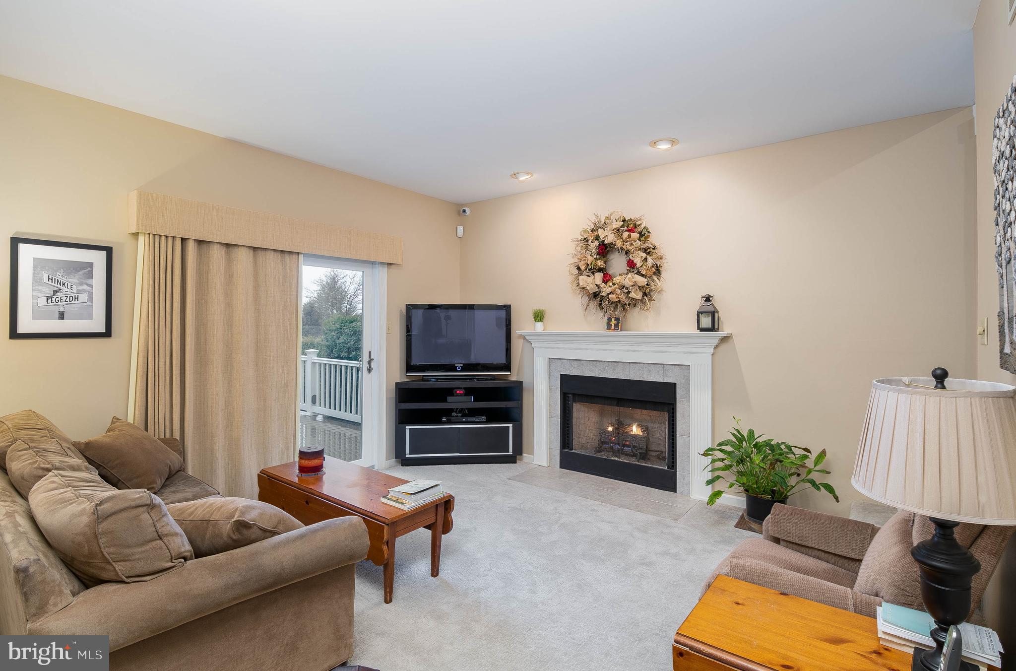 1173 Cedar Top Road Reading, PA 19607 - Photo 16 of 34 Family Room