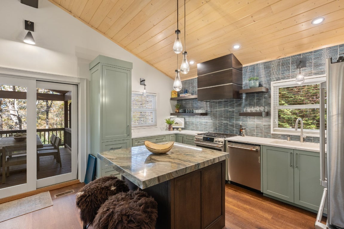 175 Wyanoak Road Highlands, NC 28741 - Photo 12 of 44 Gallery Image 12