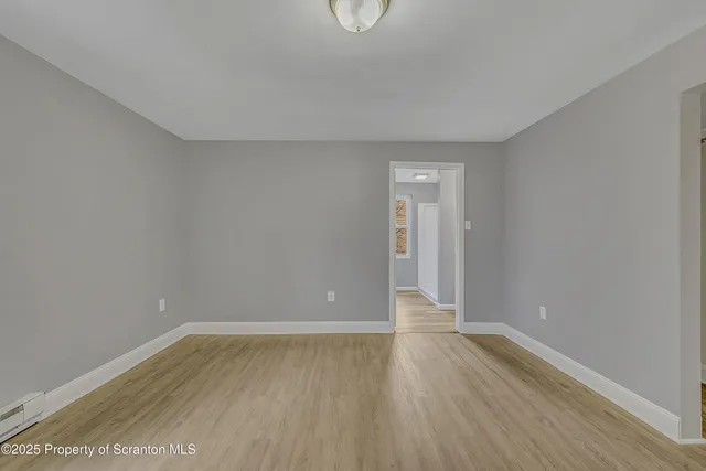 $1,450 | 916 West Linden Street, Unit 1, Scranton, PA 18504