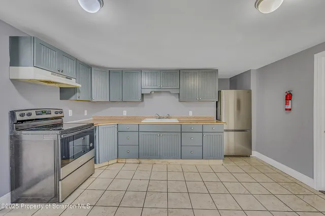 $1,450 | 916 West Linden Street, Unit 1, Scranton, PA 18504