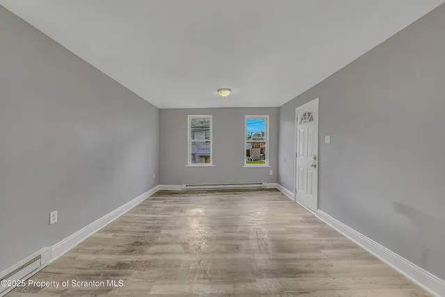 $1,450 | 916 West Linden Street, Unit 1, Scranton, PA 18504