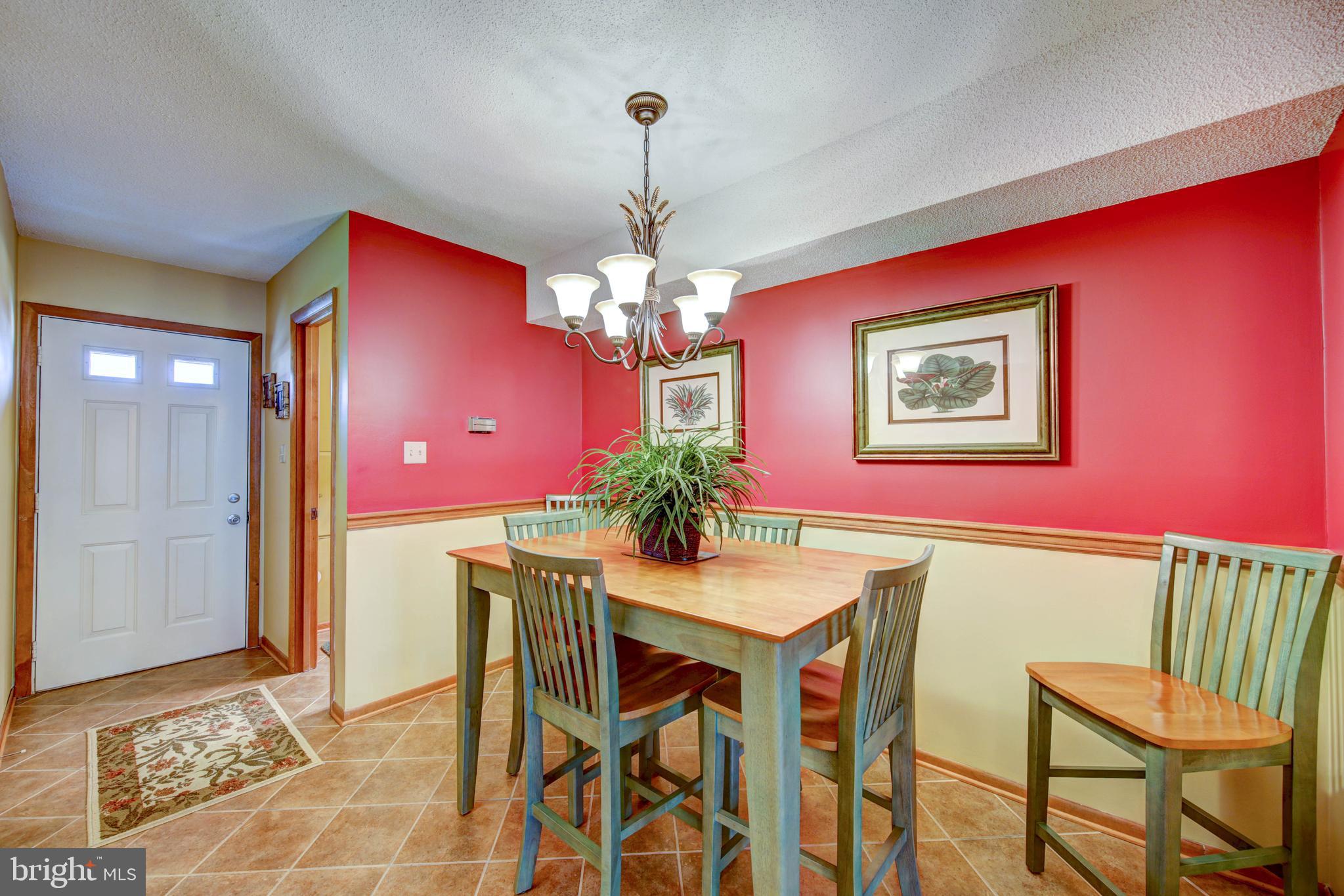 13800 Barge Road, Unit 7 Ocean City, MD 21842 - Photo 8 of 28 Dining room