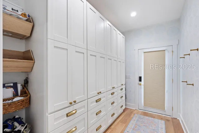 $845,000 | 36 Blue Trail Court, Bluffton, SC 29910