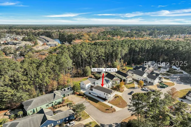 $845,000 | 36 Blue Trail Court, Bluffton, SC 29910
