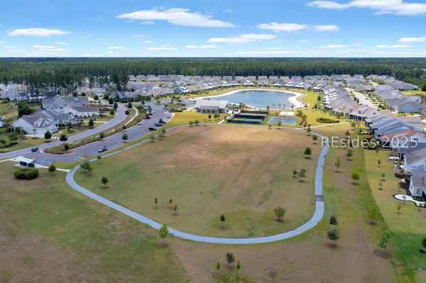 $845,000 | 36 Blue Trail Court, Bluffton, SC 29910