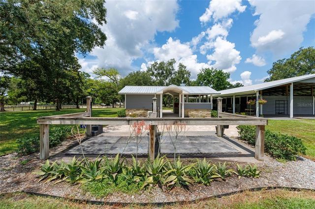 $1,900,000 | 16151 West Highway 318, Williston, FL 32696