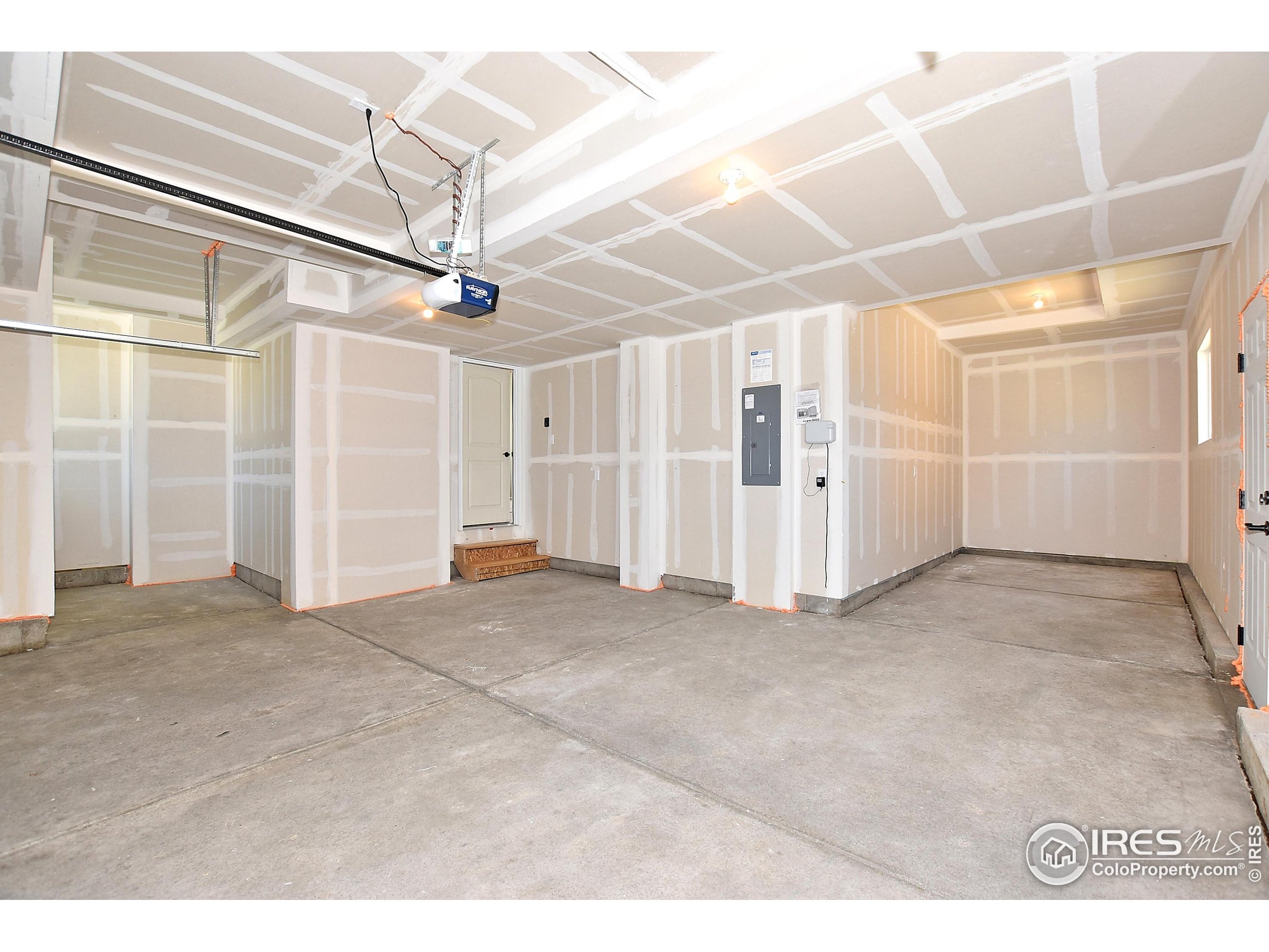 8706 7th Street Road Greeley, CO 80634 - Photo 38 of 40 Gallery Image 38