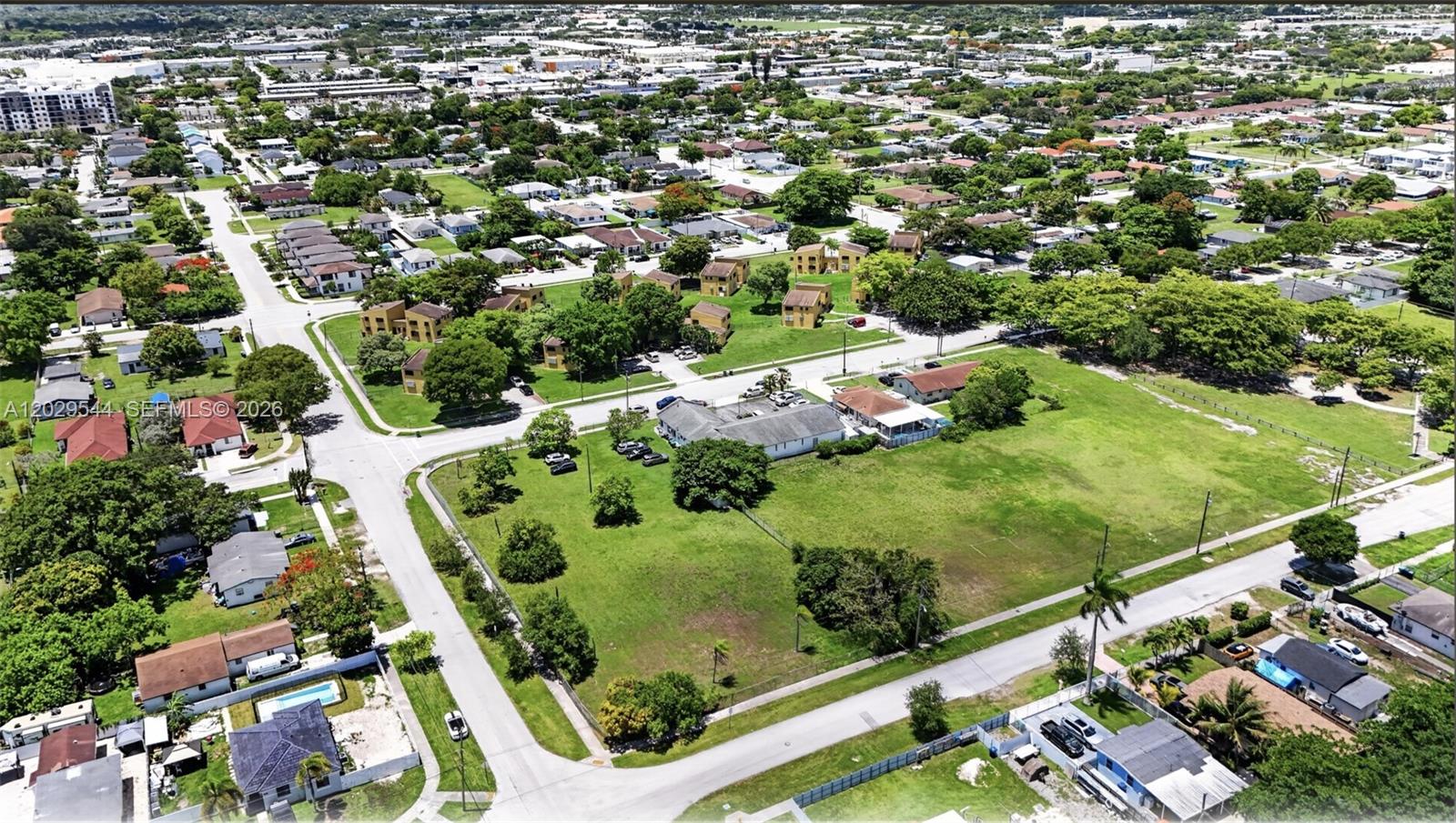 10330 Southwest 178th Street Miami, FL 33157 - Photo 5 of 11