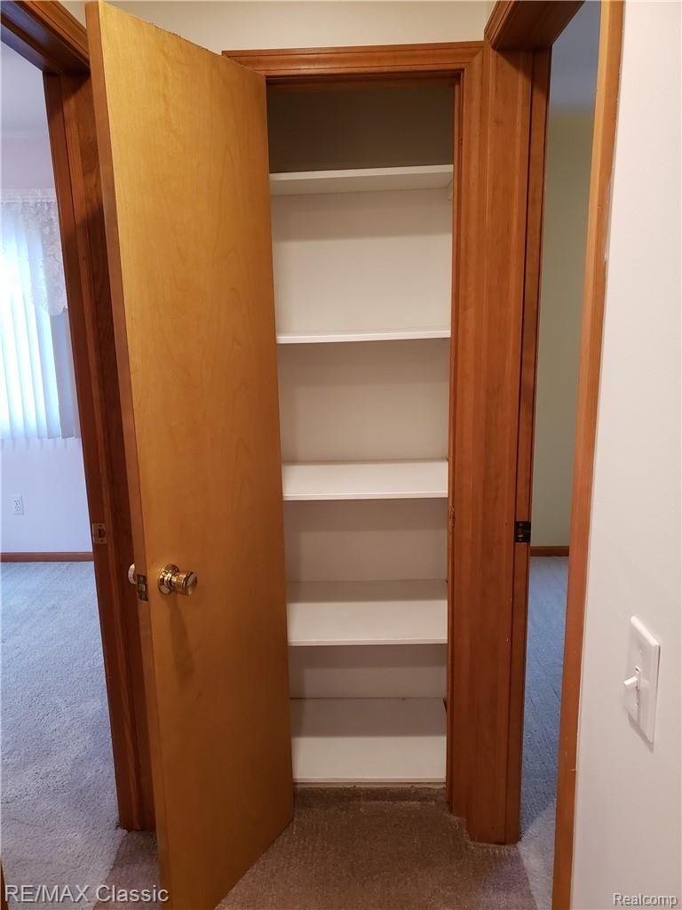 2171 Maplecrest Road Sterling Heights, MI 48310 - Photo 18 of 33 Linen closet.jpg