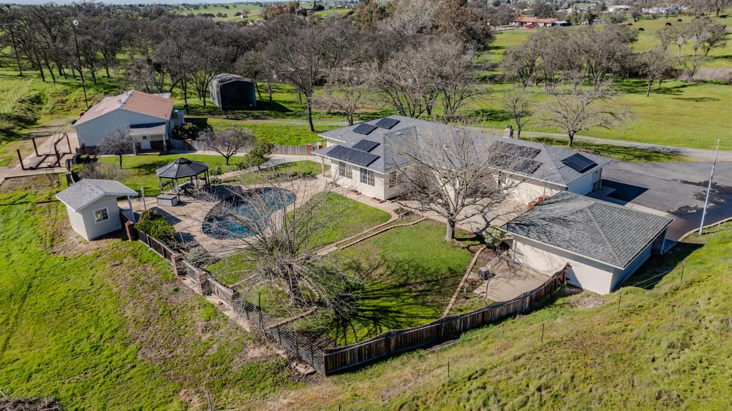 3290 Dry Creek Road Ione, CA 95640 - Photo 1 of 58