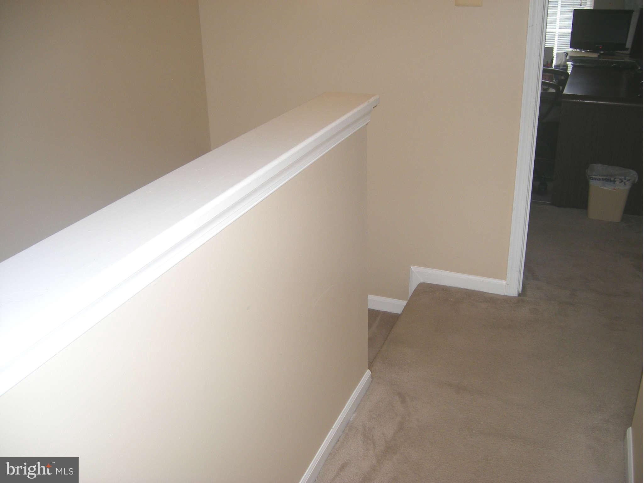 7785 Paddock Way Baltimore, MD 21244 - Photo 14 of 30 a view of hallway