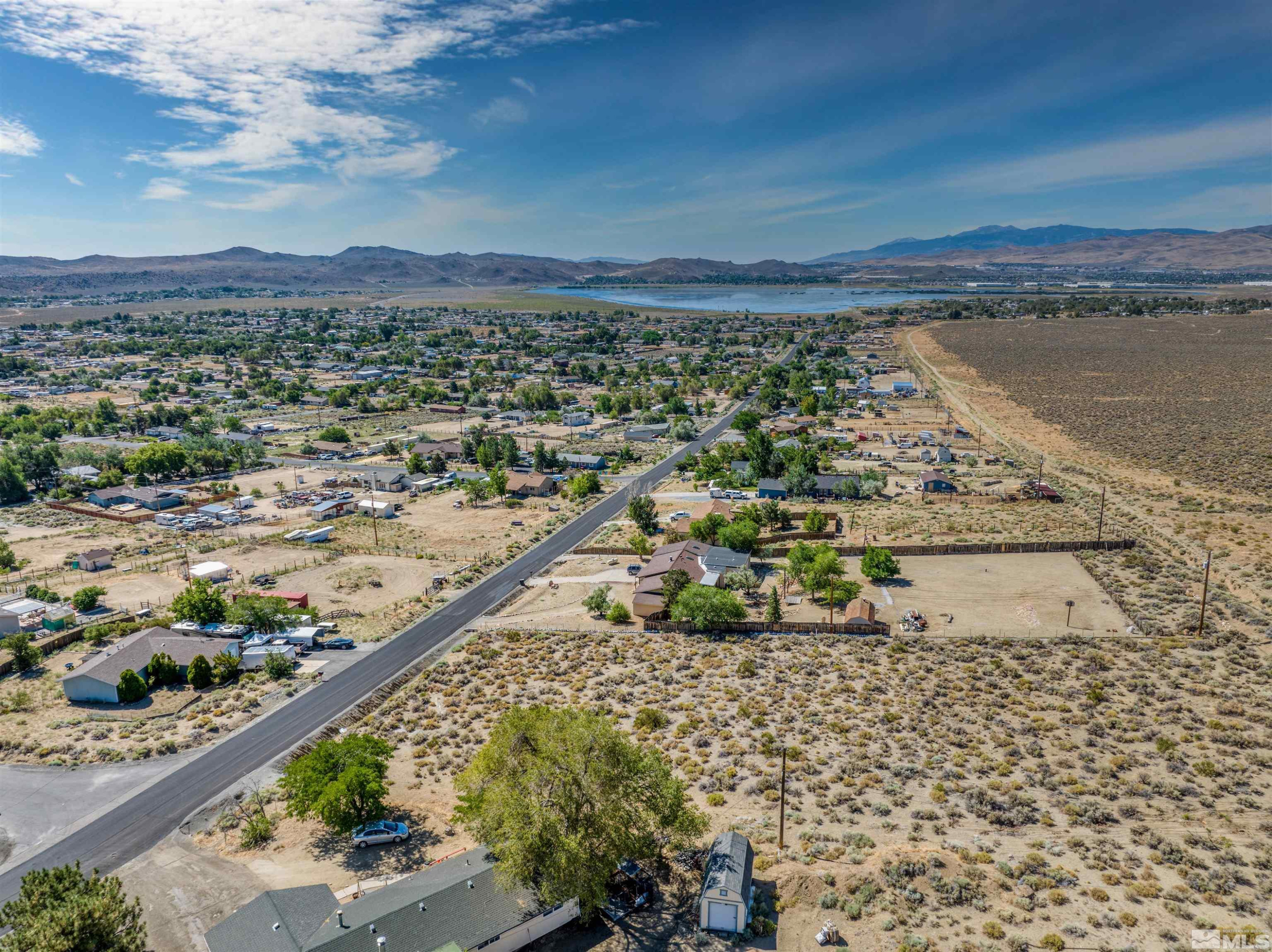 417 Oregon Boulevard Reno, NV 89506 - Photo 6 of 25 a view of a city and lake view