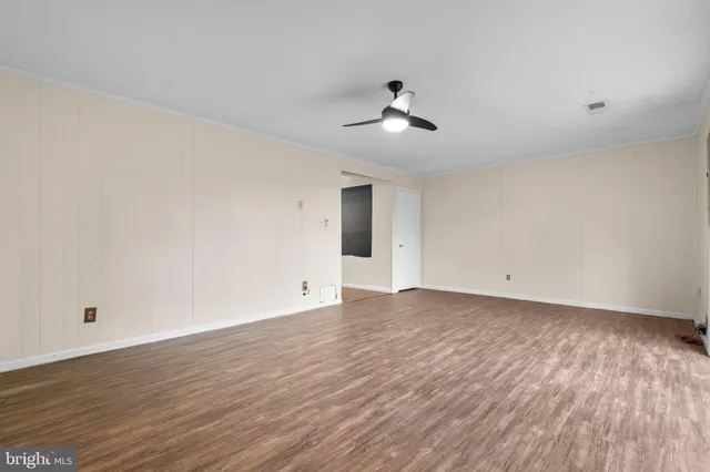 $425,000 | 5927 Bayshire Road, Springfield, VA 22152