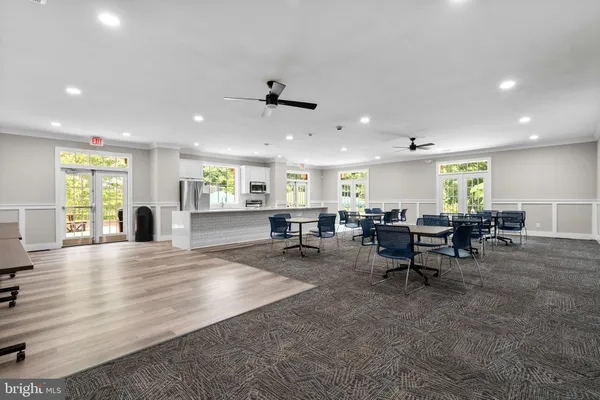 $409,000 | 5927 Bayshire Road, Unit 115, Springfield, VA 22152
