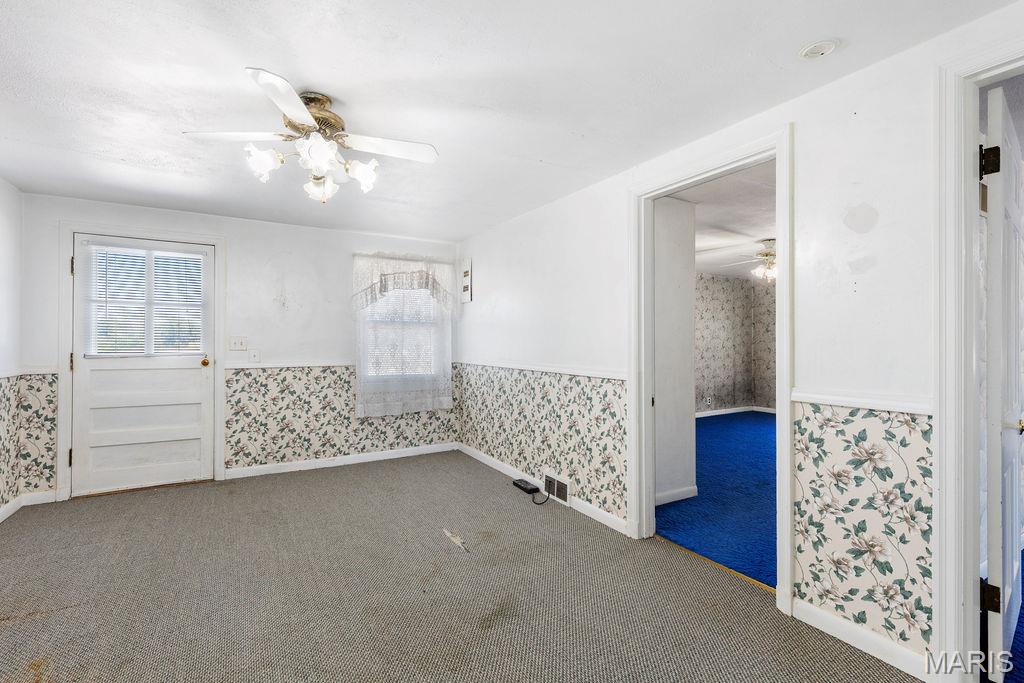 19 Hugo Road New Florence, MO 63363 - Photo 17 of 26