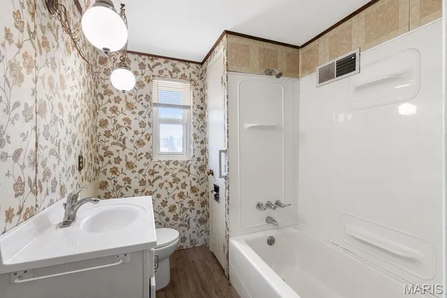 $234,900 | 19 Hugo Road, New Florence, MO 63363