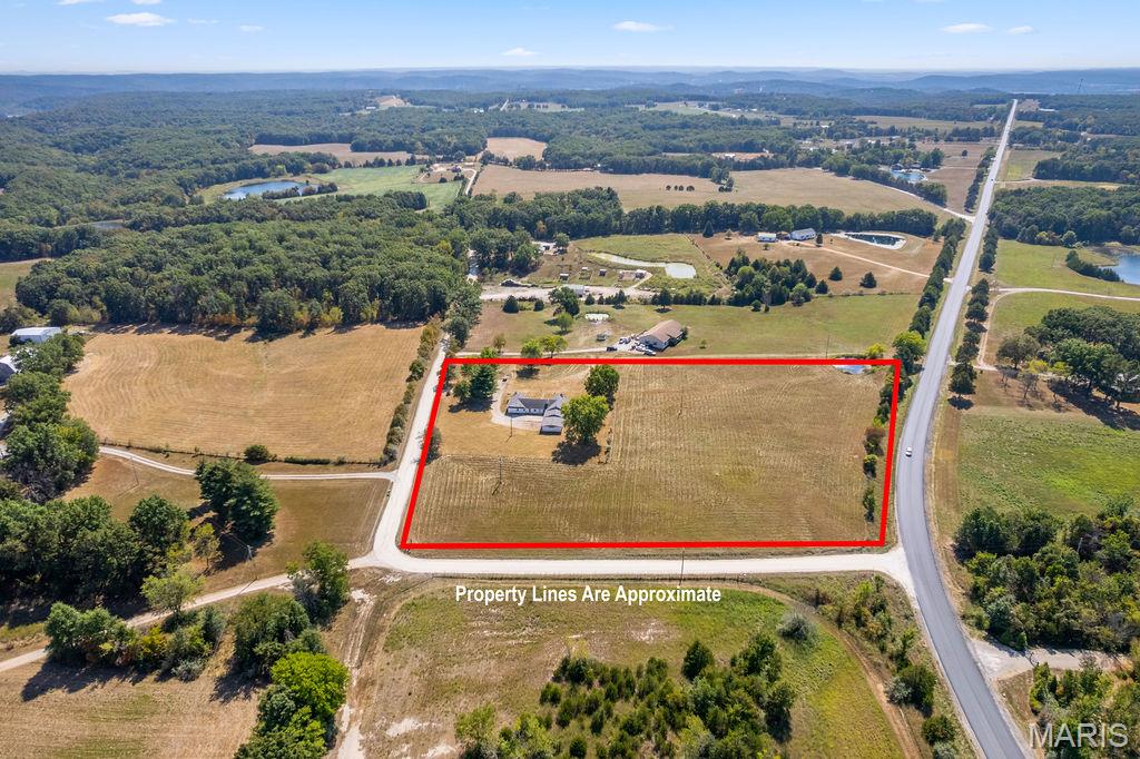 19 Hugo Road New Florence, MO 63363 - Photo 6 of 26