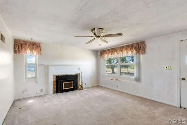 $234,900 | 19 Hugo Road, New Florence, MO 63363