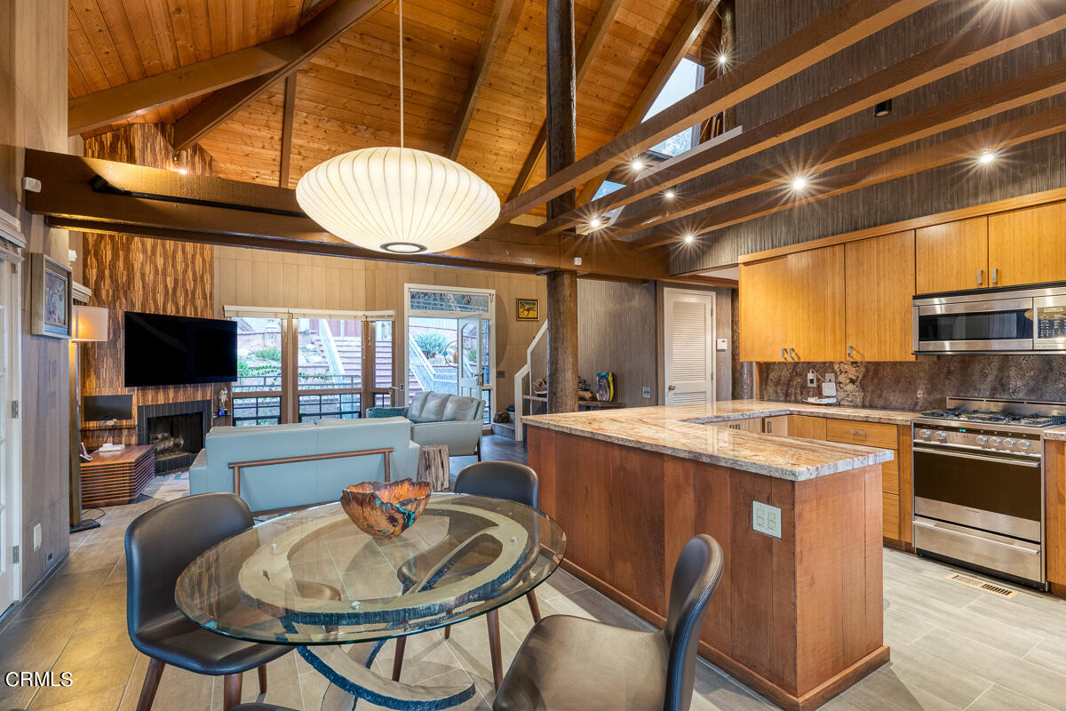 1893 Kaweah Drive Pasadena, CA 91105 - Photo 4 of 27 1893 Kaweah__550v2_mls