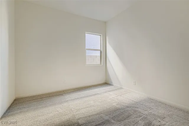 $3,200 | 623 La Vista Acrs Lane, Las Vegas, NV 89138