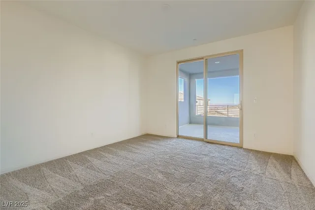 $3,200 | 623 La Vista Acrs Lane, Las Vegas, NV 89138