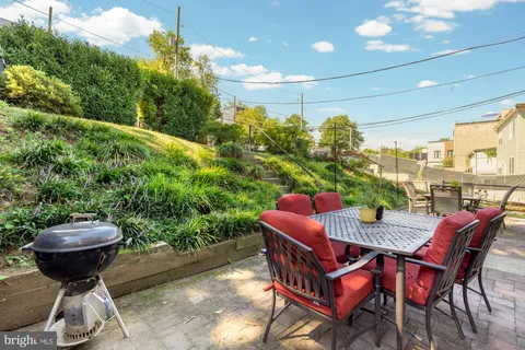 a view of a cars parking space