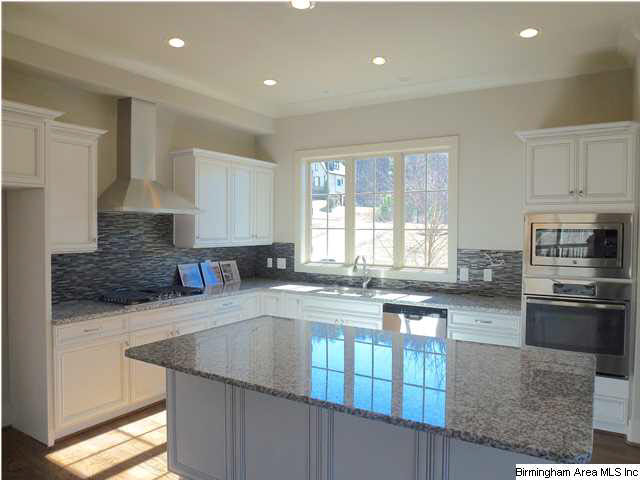 309 Normandy Lane Chelsea, AL 35043 - Photo 2 of 30