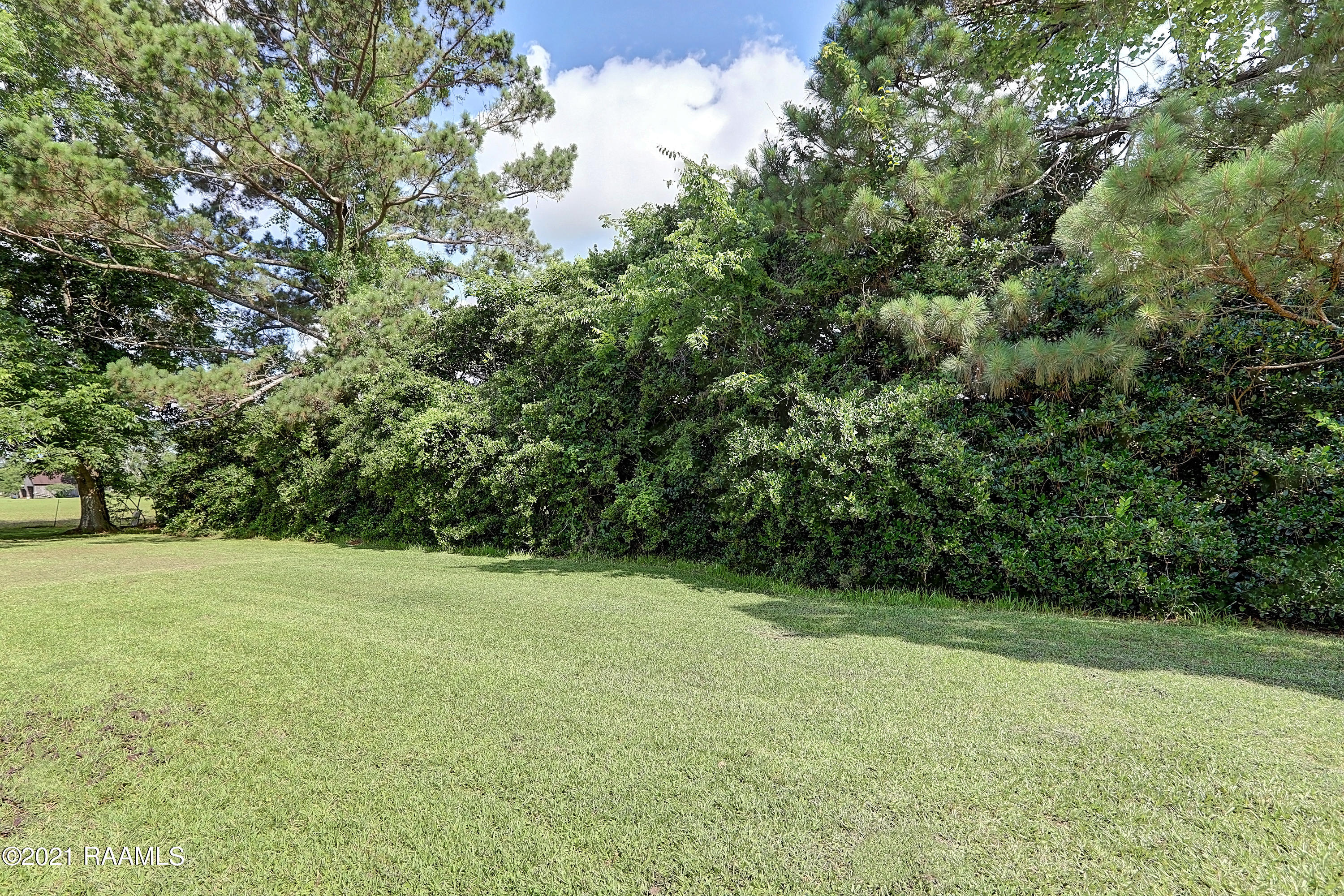 1231 Little Teche Road Opelousas, LA 70570 - Photo 24 of 26 Gallery Image 24