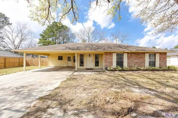 $242,000 | 9729 Banway Drive, Greenwell Springs, LA 70739