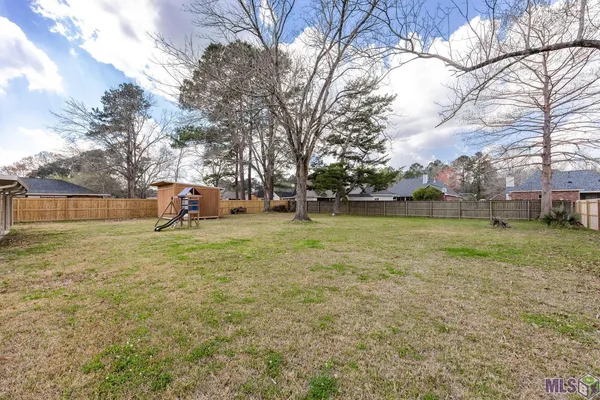 $235,000 | 9729 Banway Drive, Greenwell Springs, LA 70739