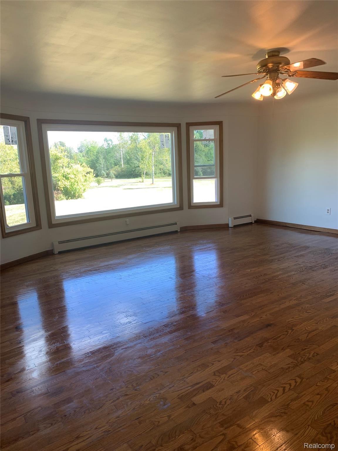 4143 Jones Road North Branch, MI 48461 - Photo 5 of 16 IMG_1915(1).jpg