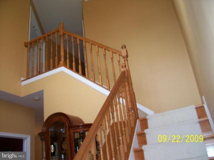 307 Magothy Road Severna Park, MD 21146 - Photo 14 of 26 The entrance is a 2 story foyer