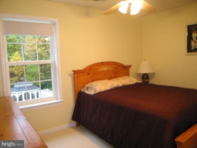 307 Magothy Road Severna Park, MD 21146 - Photo 9 of 26 Bedroom 3 upstairs