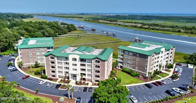 $525,000 | 915 Shoreline Drive West, Unit 112, Sunset Beach, NC 28468