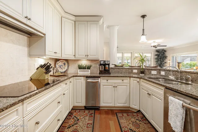 $525,000 | 915 Shoreline Drive West, Unit 112, Sunset Beach, NC 28468